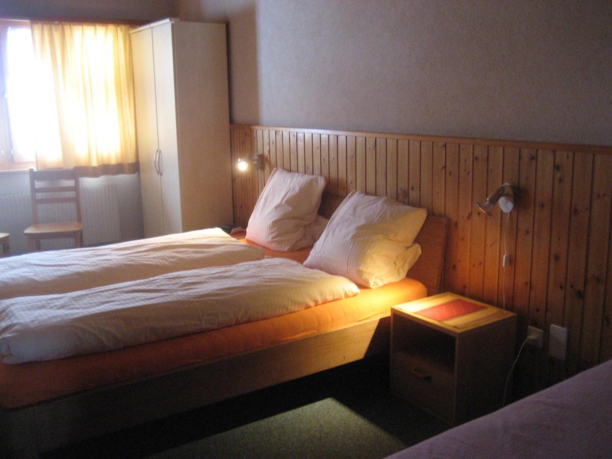 B&B Pension Laerch Obergesteln Екстер'єр фото